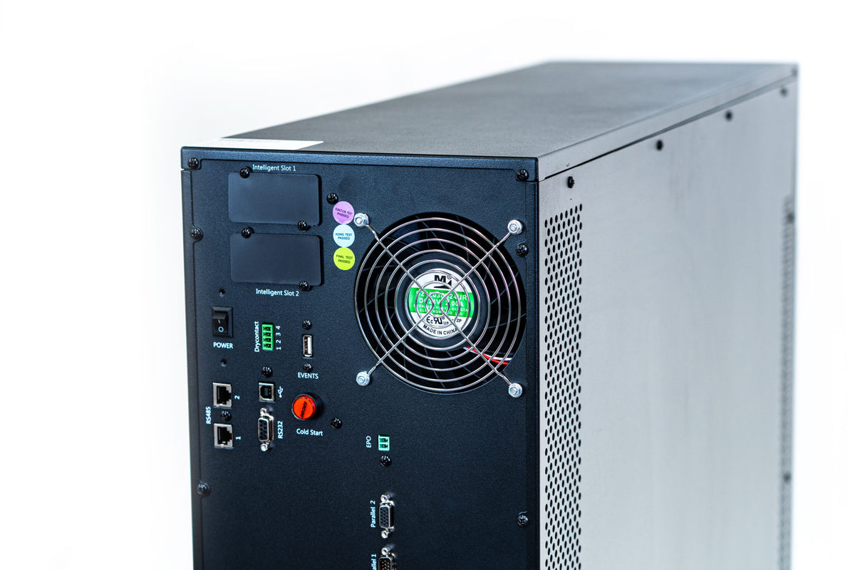 UPS Trifásico Online 10kVA / 10kW – Pantalla Touch, Respaldo para Data Center